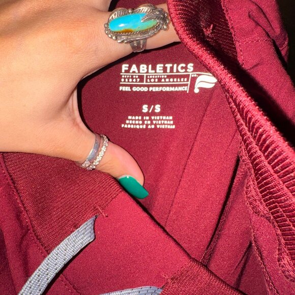 Fabletics Maroon Scrubs Set - Picture 4 of 4